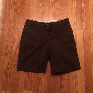 Brown Bermuda shorts from Dockers size 8